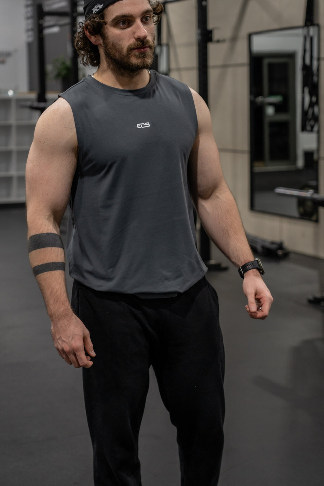 Essential Tank